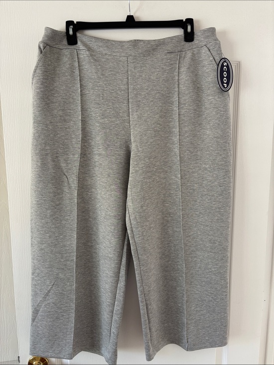 Scoop Pants - NWT Scoop Women's SCUBA KNIT Gray Pull-On Crop Pants SIZE 1X (16-18)